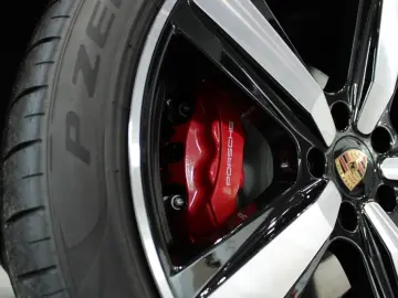 Porsche Cayenne S E-Hybrid