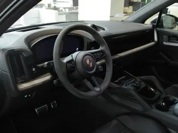 Porsche Cayenne S E-Hybrid