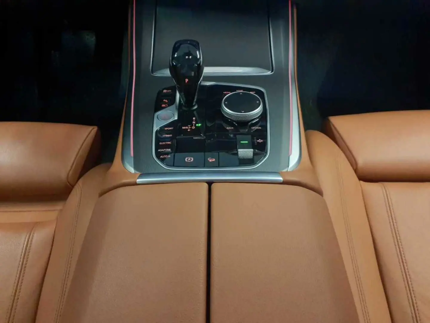 X5 xDrive45e xLine HuD AHK H&K Leder