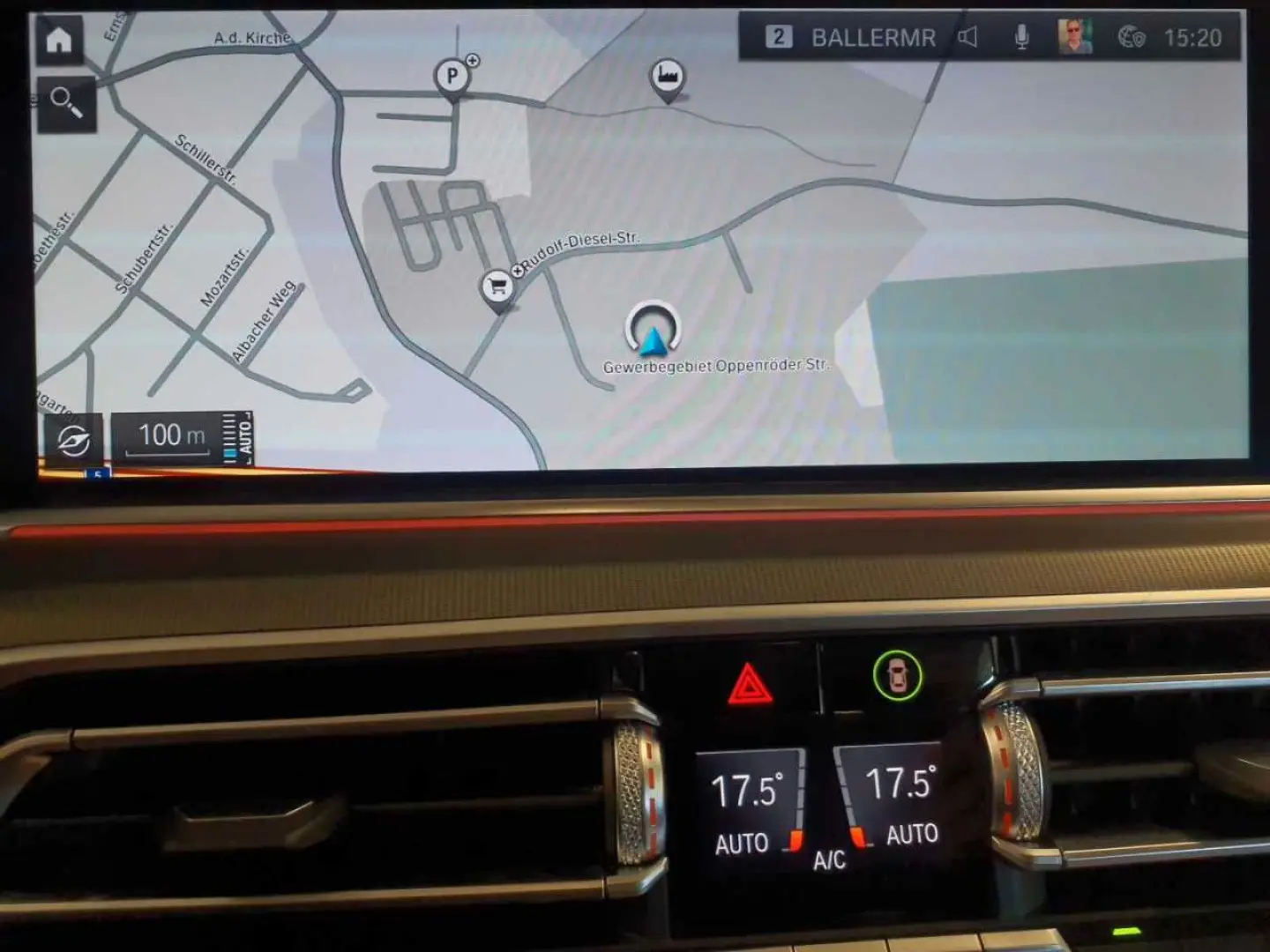 X5 xDrive45e xLine HuD AHK H&K Leder