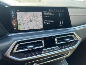 X5 xDrive 45e xLine Laser Sky Lounge DrAs 2-Achs