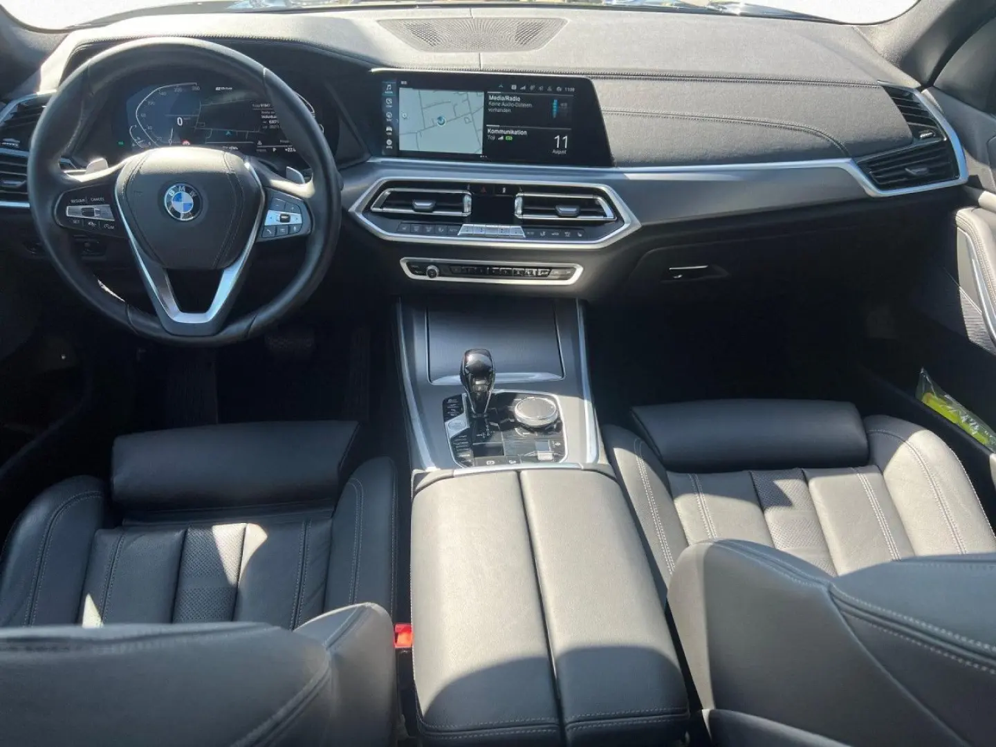 X5 xDrive 45e xLine Laser Sky Lounge DrAs 2-Achs