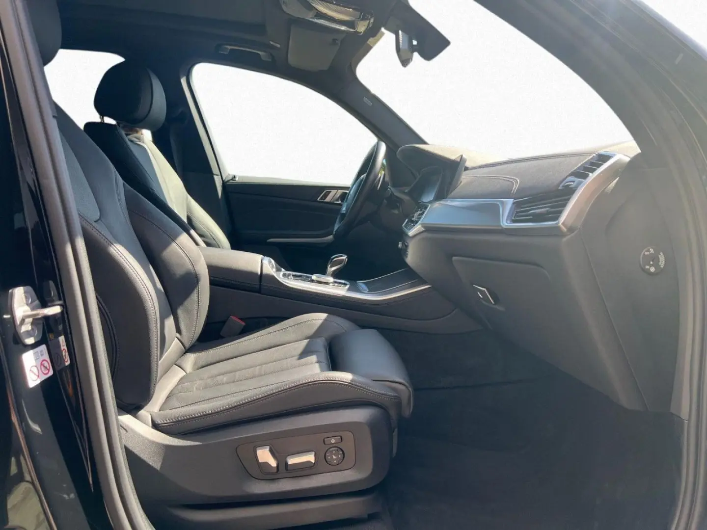 X5 xDrive 45e xLine Laser Sky Lounge DrAs 2-Achs