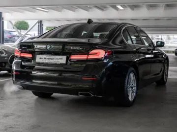 530e xDrive FACEL. HUD LED ACC W-LAN NAVI KAMERA