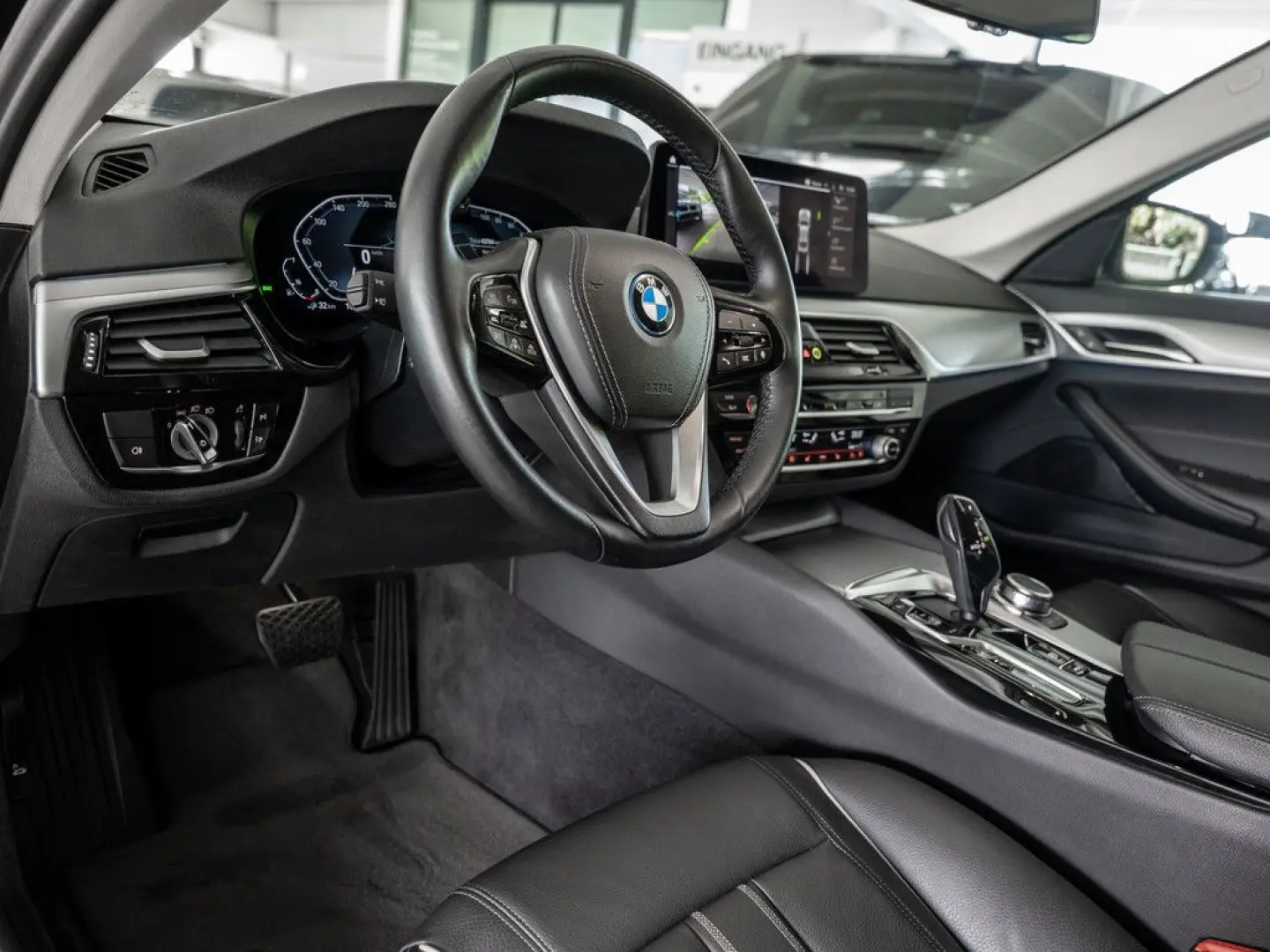 530e xDrive FACEL. HUD LED ACC W-LAN NAVI KAMERA