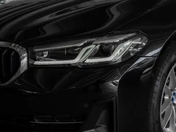 530e xDrive FACEL. HUD LED ACC W-LAN NAVI KAMERA