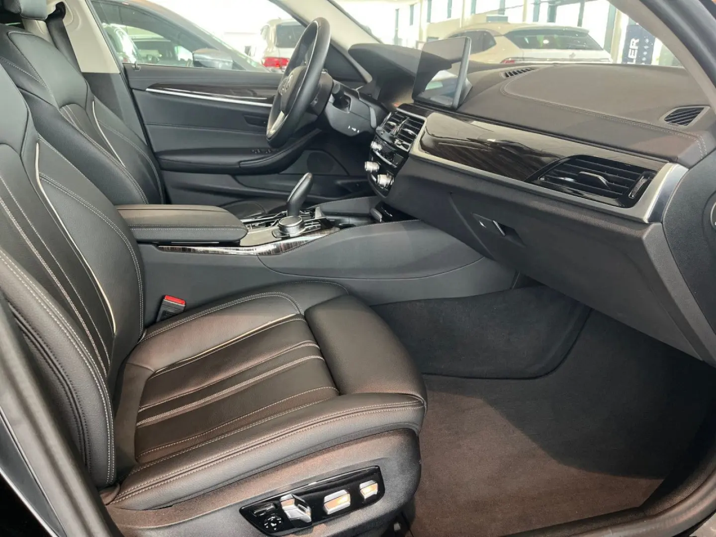520d xDrive HUD RFK LED LiCoPro HiFi Shzg 18'