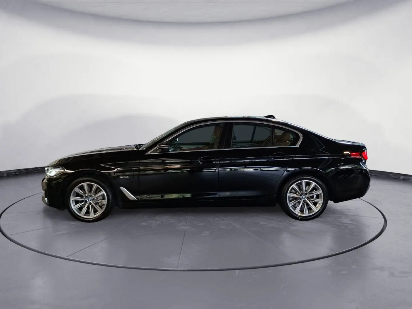 530e xDrive Aut. Innovationspaket Head-Up Laser