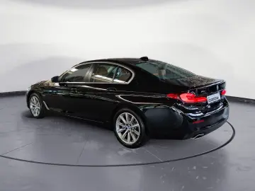 530e xDrive Aut. Innovationspaket Head-Up Laser