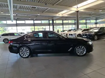 530e xDrive Aut. Innovationspaket Head-Up Laser
