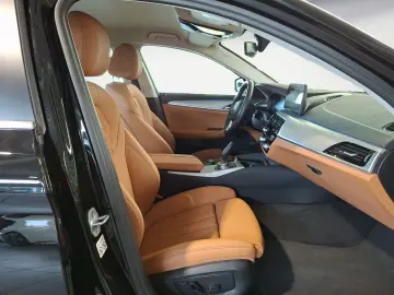 530e xDrive Aut. Innovationspaket Head-Up Laser