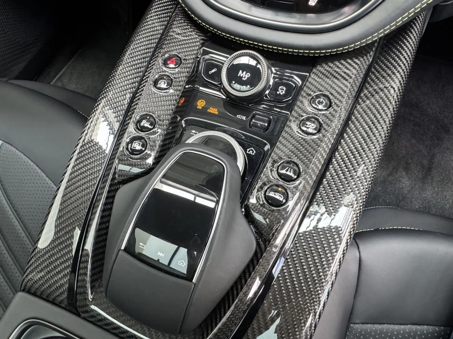 DBX 707 Q/AMR Edition 23Zoll AM Wings UPE305