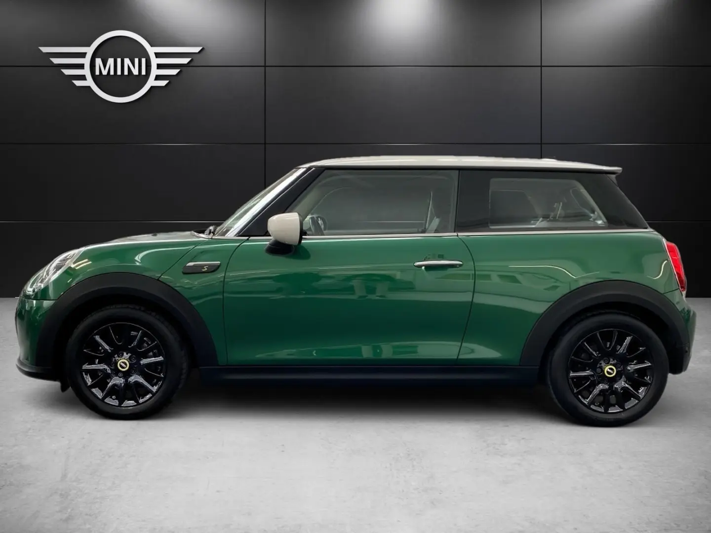 Cooper SE 3-T. Classic Navi LED DA Sportsitze