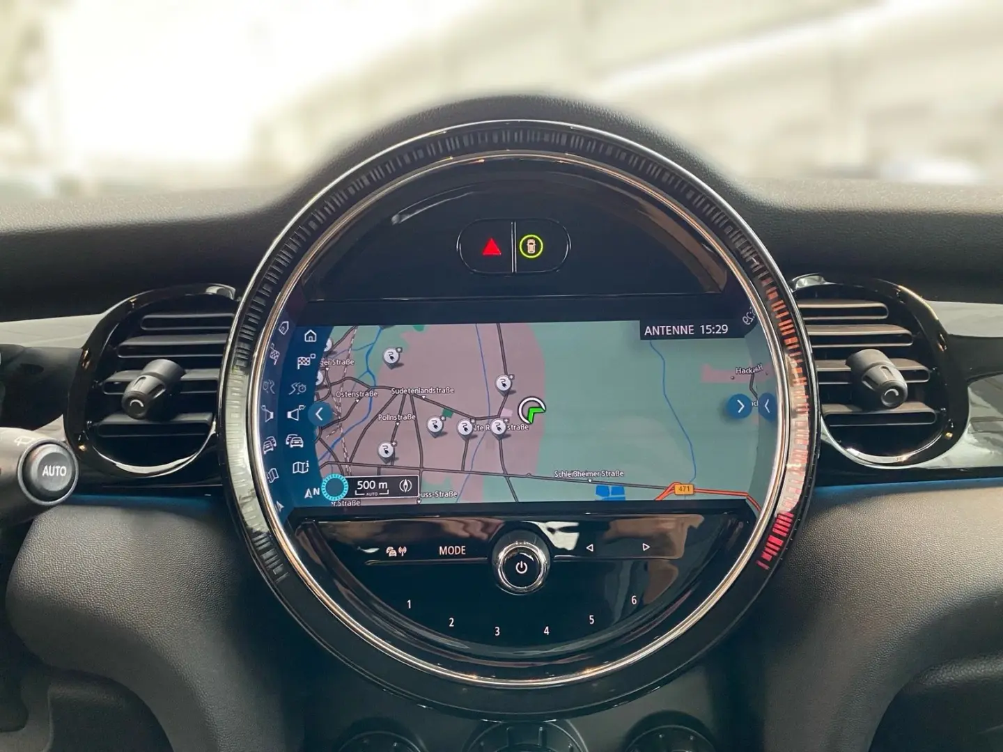 Cooper SE 3-T. Classic Navi LED DA Sportsitze