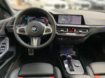 220i Gran Coupé M Sport Pro HUD Pano ACC H/K