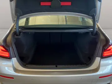 530i xDrive Limousine