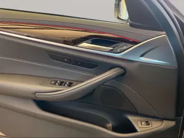 530i xDrive Limousine