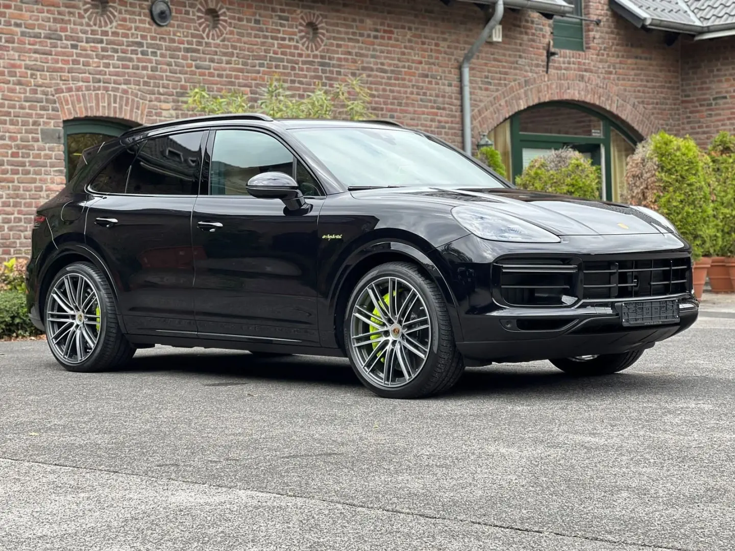 Cayenne Turbo S E-Hybrid 22 TURBO*SPORTDESIGN-AG