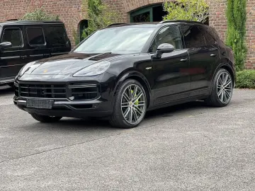 Cayenne Turbo S E-Hybrid 22 TURBO SPORTDESIGN-AG
