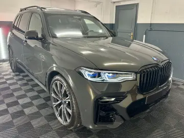BMW  X7 M50i  B&W SkyLounge Massage FULL