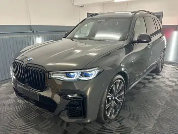 BMW  X7 M50i *B&W*SkyLounge*Massage*FULL*