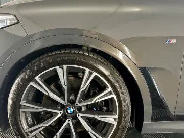 BMW  X7 M50i *B&W*SkyLounge*Massage*FULL*