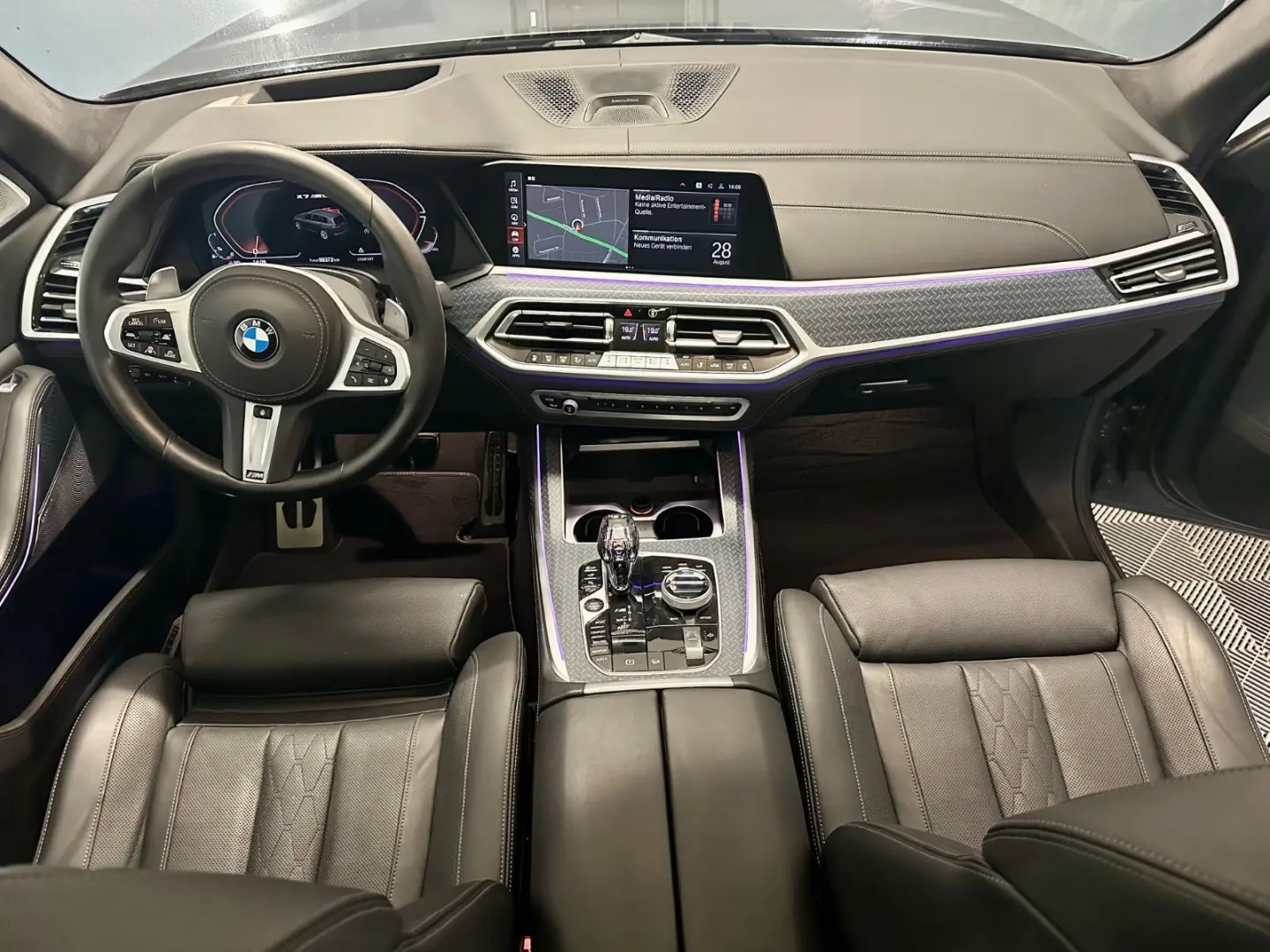 BMW  X7 M50i *B&W*SkyLounge*Massage*FULL*