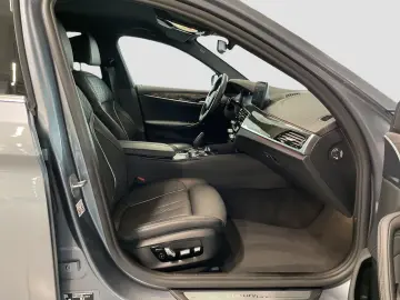 530d xDrive Limousine