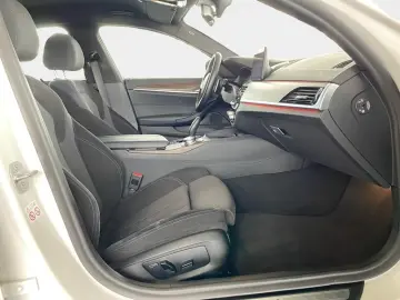 540d xDrive M Sport