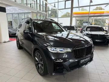 BMW X7 M50i Sky Lounge Laser Executive Drive Pro 7