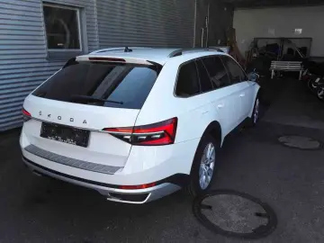 Superb Scout 2.0 TDI 4x4 Memory Amundsen Matrix