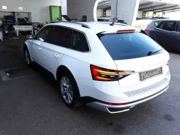 Superb Scout 2.0 TDI 4x4 Memory Amundsen Matrix