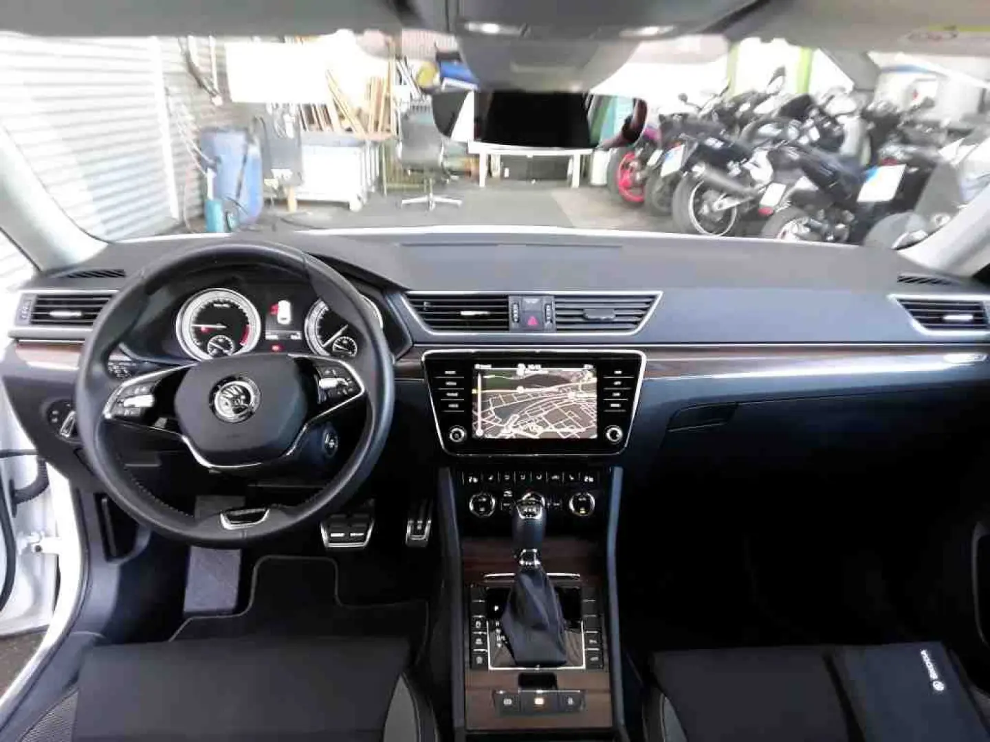 Superb Scout 2.0 TDI 4x4 Memory Amundsen Matrix
