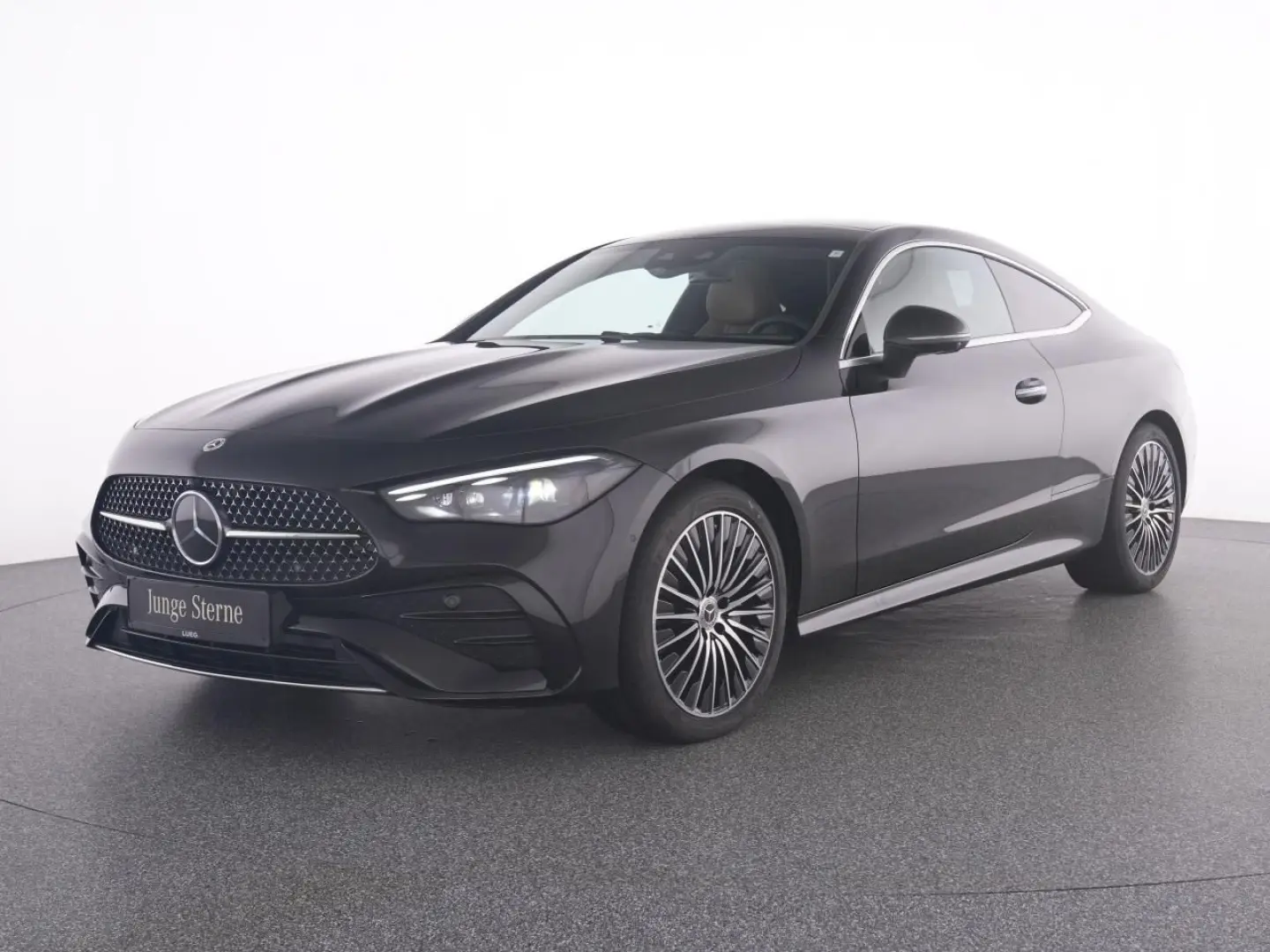 CLE 220 d Cp AMG+NavP+Pano+Burm+DLIGHT+Sthzg+360
