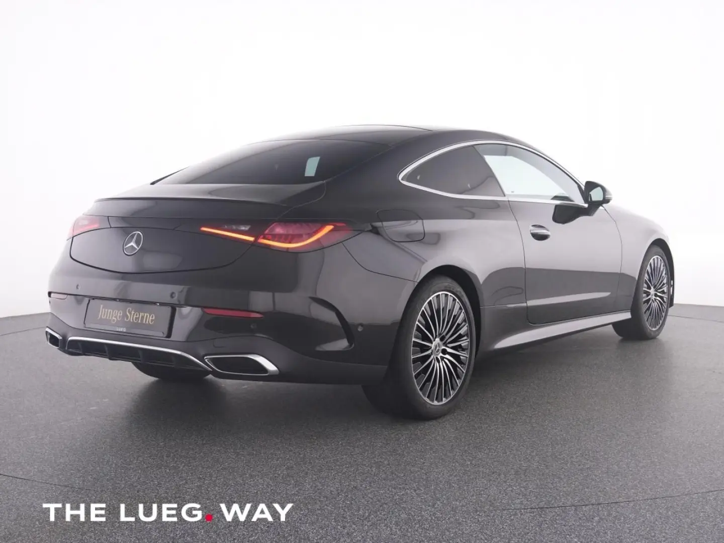 CLE 220 d Cp AMG+NavP+Pano+Burm+DLIGHT+Sthzg+360