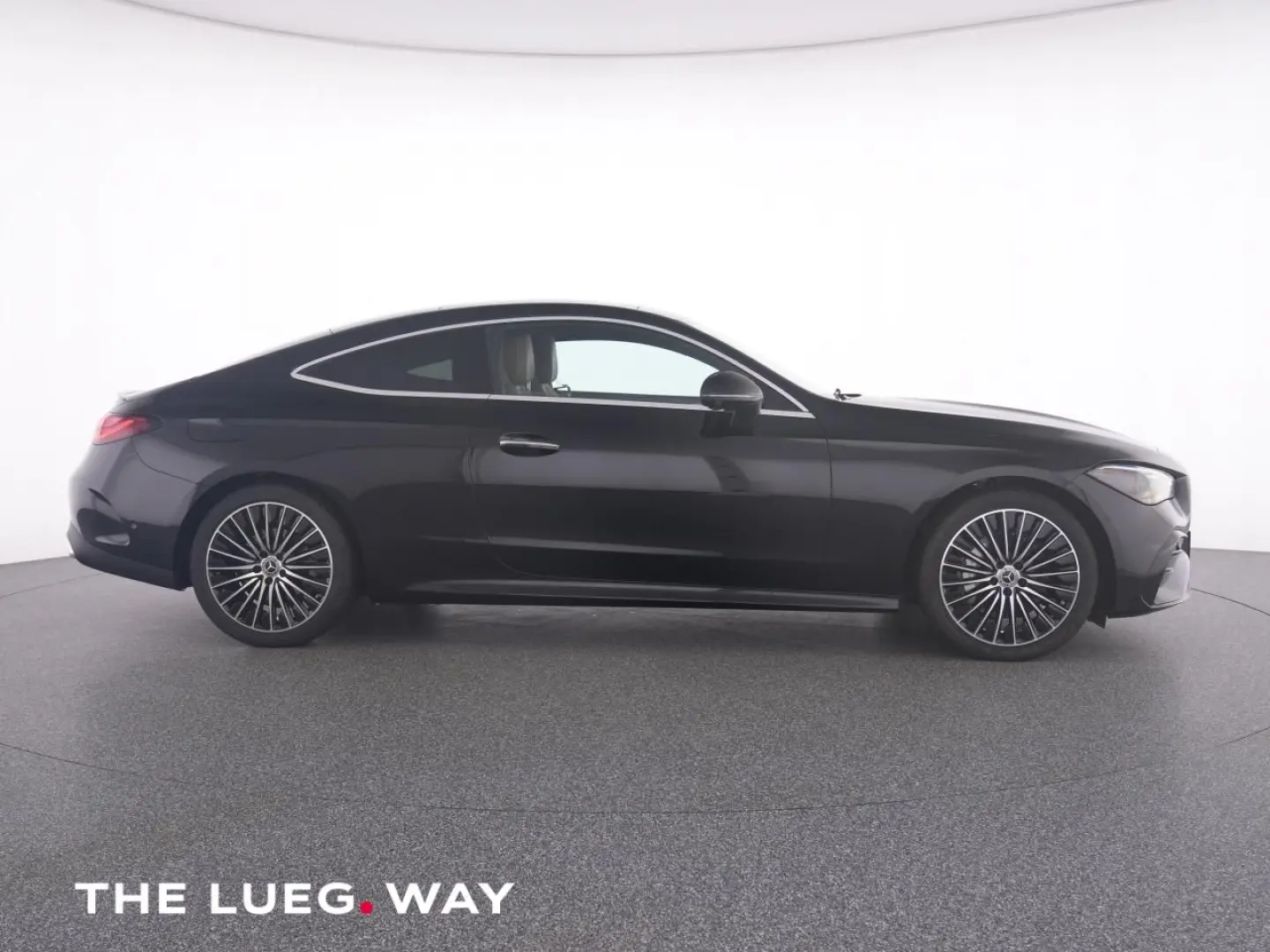 CLE 220 d Cp AMG+NavP+Pano+Burm+DLIGHT+Sthzg+360