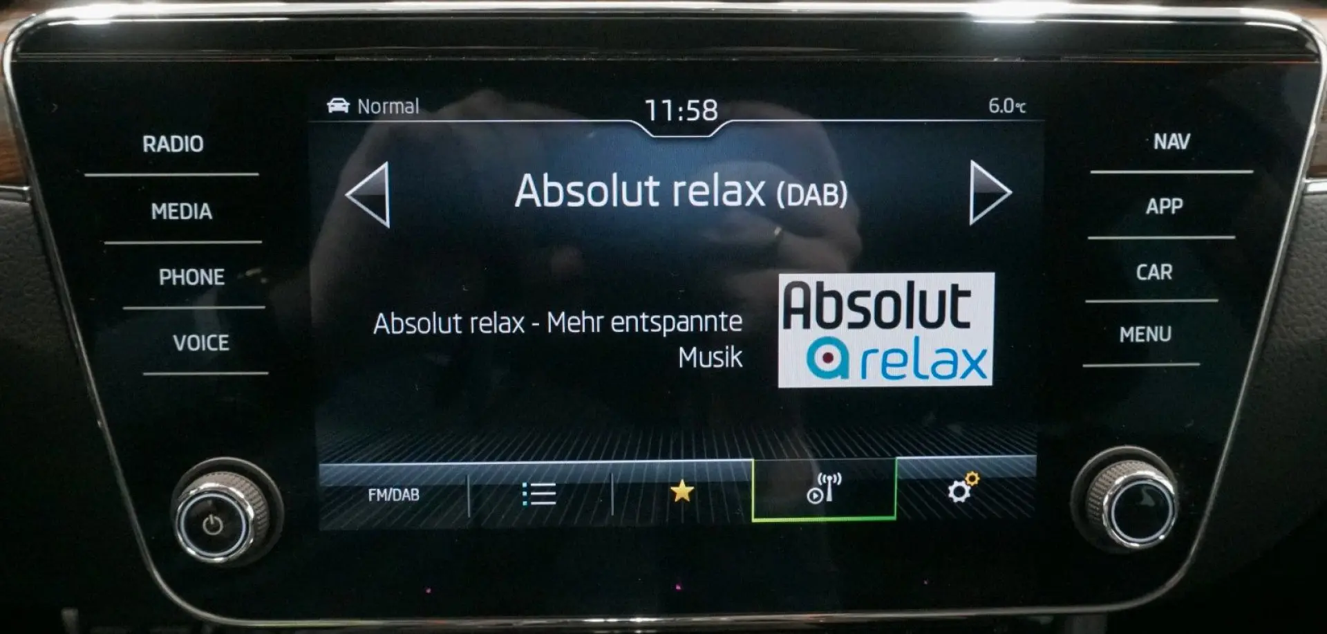 Superb Combi Scout 4x4 2.0 TDI*AHK*Matrix*360°