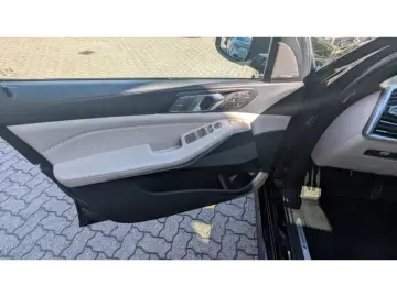 BMW X7 M50 i M-Sport HUD