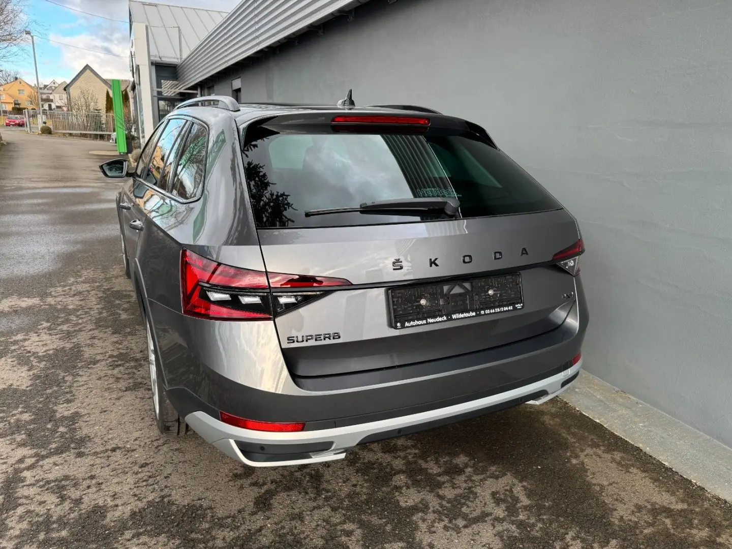 Superb 2.0 TDI SCR 147kW DSG 4x4 SCOUT COMBI