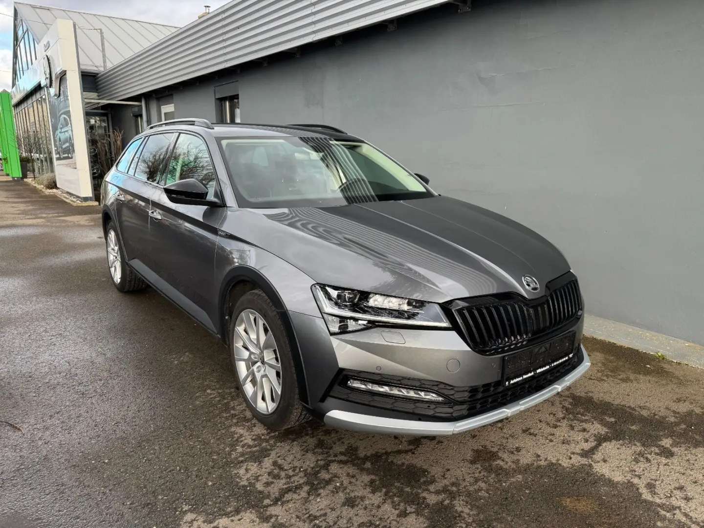 Superb 2.0 TDI SCR 147kW DSG 4x4 SCOUT COMBI