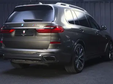 BMW X7 M50i xDrive, B&W, Night Vis., Sky lounge