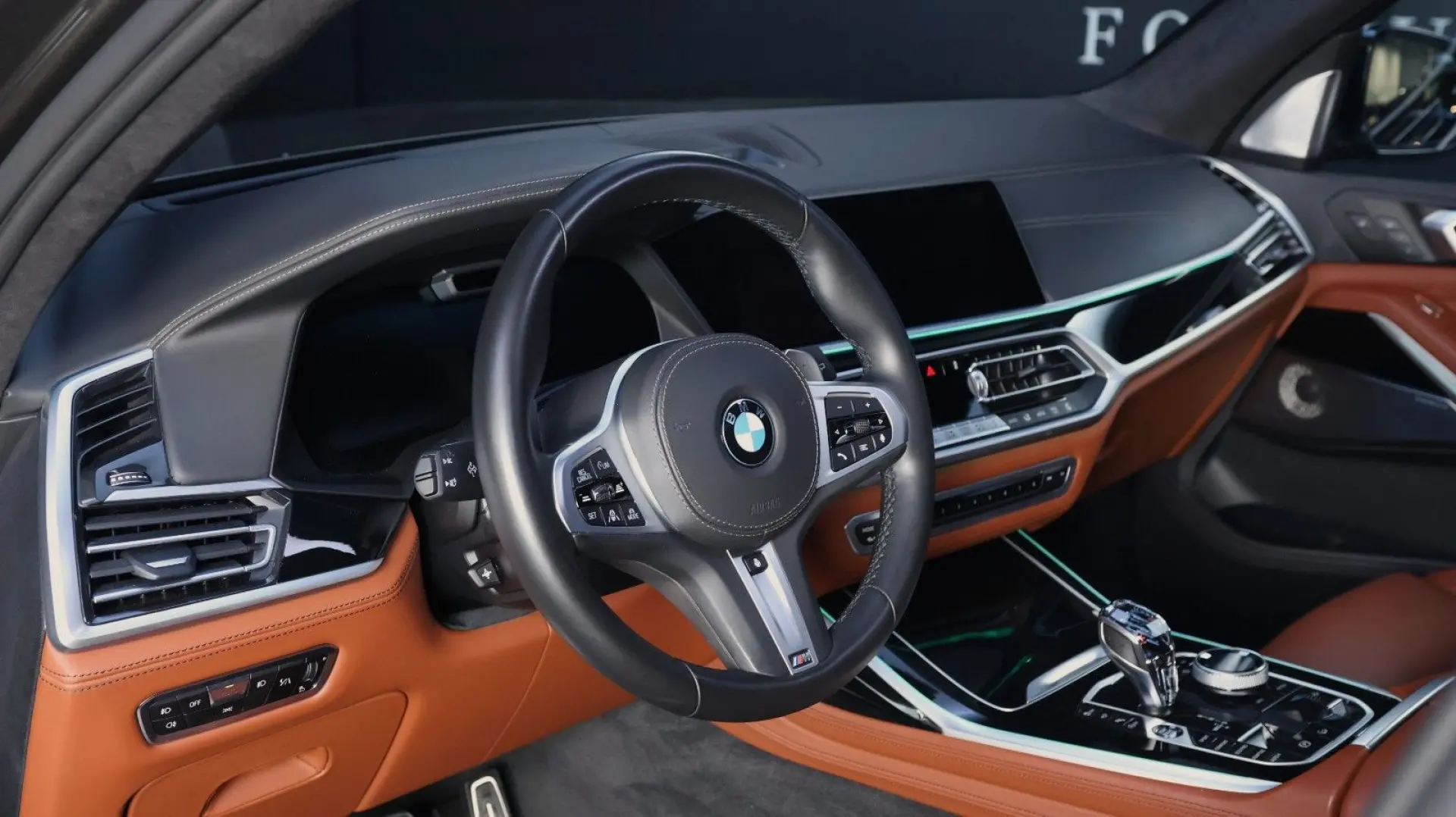 BMW X7 M50i xDrive, B&W, Night Vis., Sky lounge