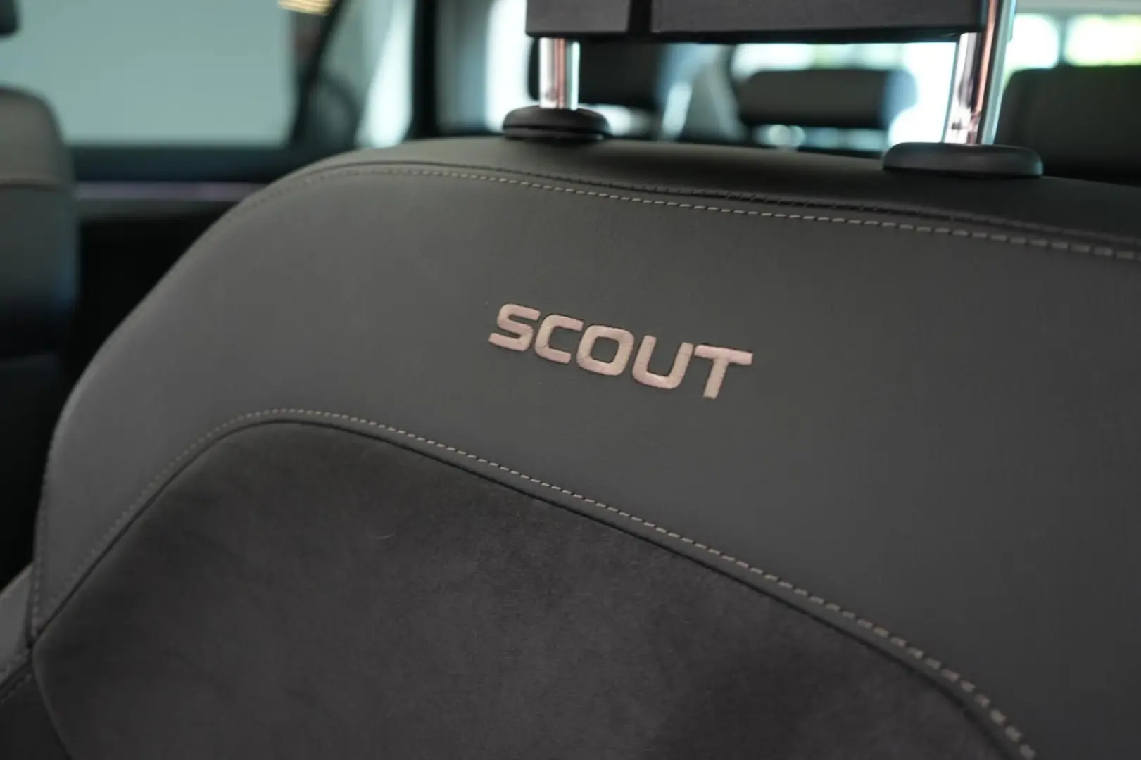 Superb 2.0 TDI 4x4 DSG Scout Navi/ACC/Kamera/Vir