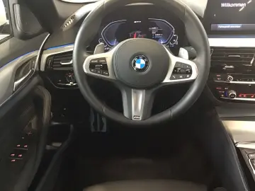 545e xDrive Limousine M Sport