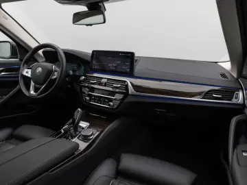 540i xD LuxuryLine