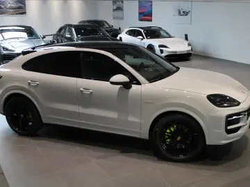Porsche Cayenne Coupé E-Hybrid
