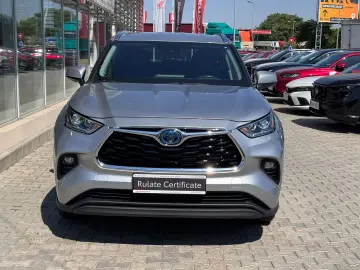 Toyota Highlander 2.5 L Hybrid  248CP Exclusive Metallic