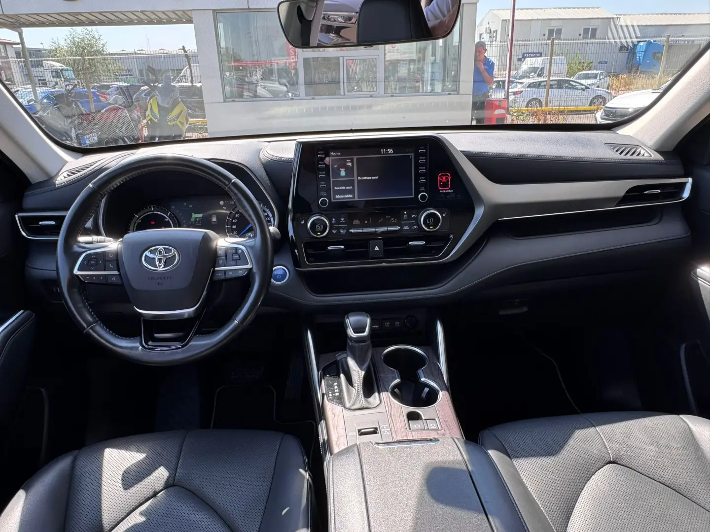 Toyota Highlander 2.5 L Hybrid  248CP Exclusive Metallic