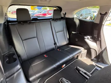 Toyota Highlander 2.5 L Hybrid  248CP Exclusive Metallic