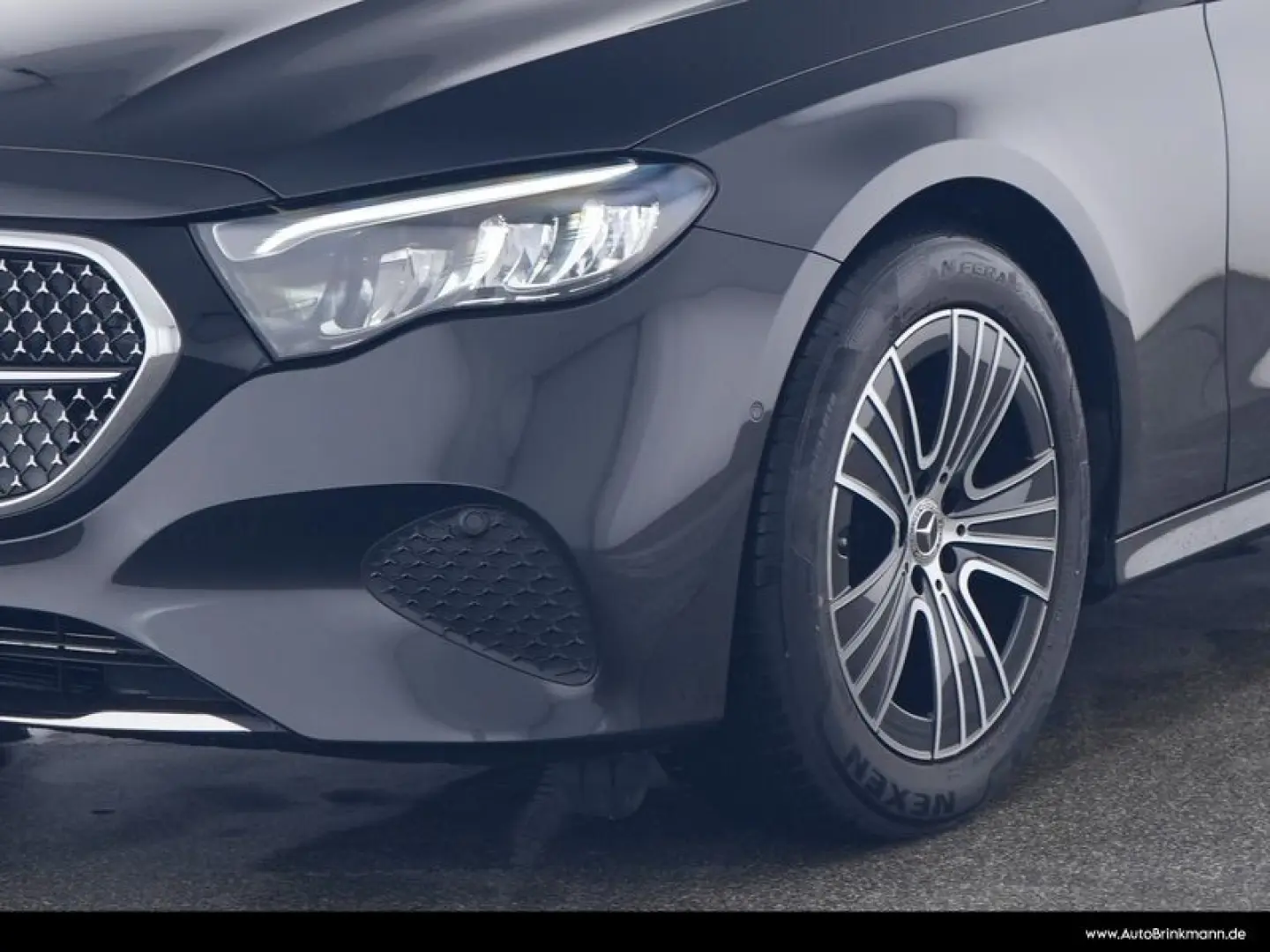 E 200 T-Modell AHK/KAMERA/AVANTGARDE/AMBIENTE+